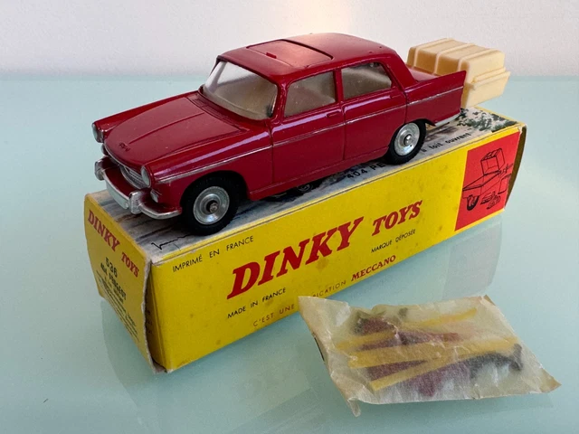 Remorque 2 essieux Dinky Toys 70 rénové en boite d'origine très bon état