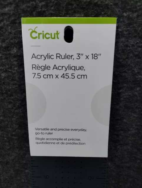 Regla de acrílico CRICUT 3""x18"" azul NUEVA 3