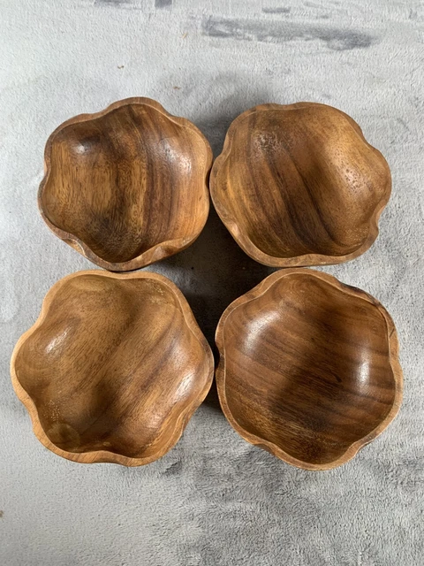 Vintage Monkey Pod Wood Salad Fruit Snack Bowls 4 Piece Set Scalloped Fluted