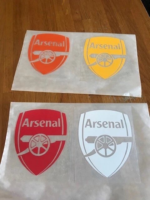 PATCH LOGO FLOCAGE VINYLE - 10.5 CM PAR 11.5 CM