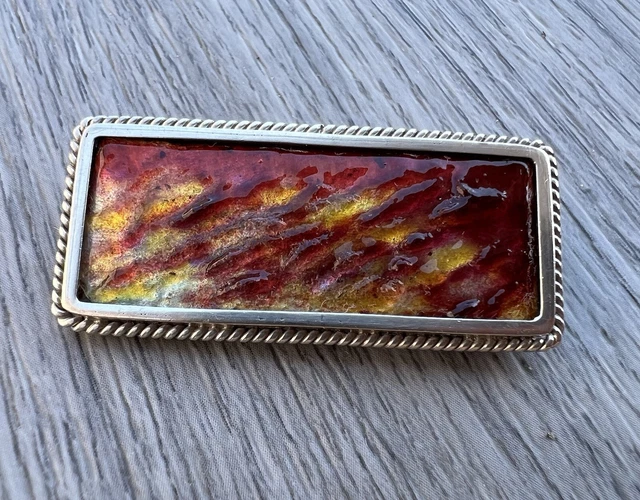 Broche argent, émaux sur cuivre de Limoges, signé, vers 1925