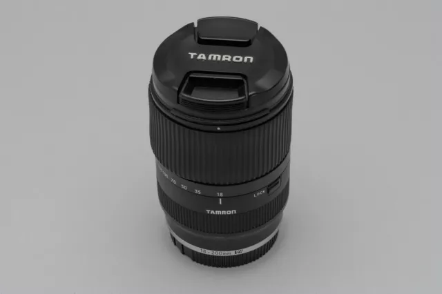 Tamron VC B011 18-200 mm f/3.5-6.3 AF VC Di III Sony