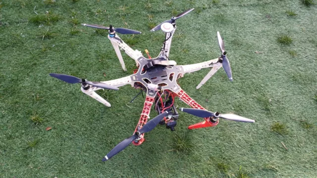 DJI F550 FLAMEWHEEL Hexacopter Drone NAZA M V2 Control System GPS