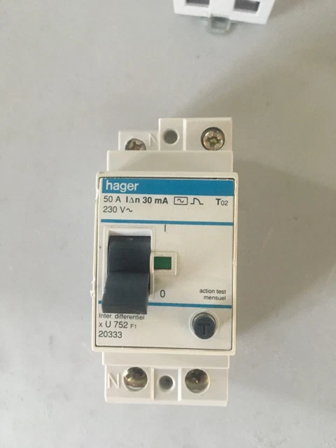 Hager CDC768F Interrupteur différentiel 2P 63A 30mA type AC