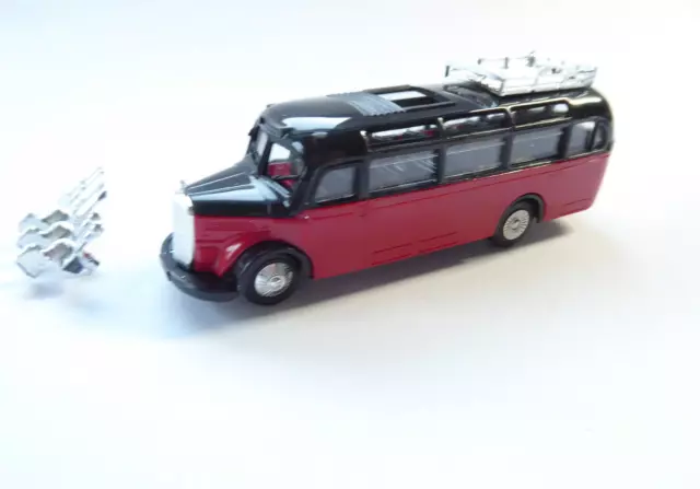 MB 0-3500 Bus   - 1:87 H0  Praline  in OVP #1309