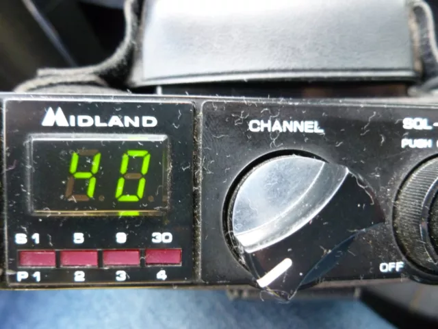 Midland Portapak Mobile CB radio 77-805D UK 40 Channel With Case as photographed