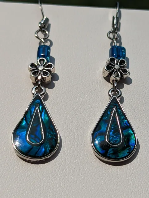 Peacock-Colored Teardrop Earrings with Daisy Flower Accent