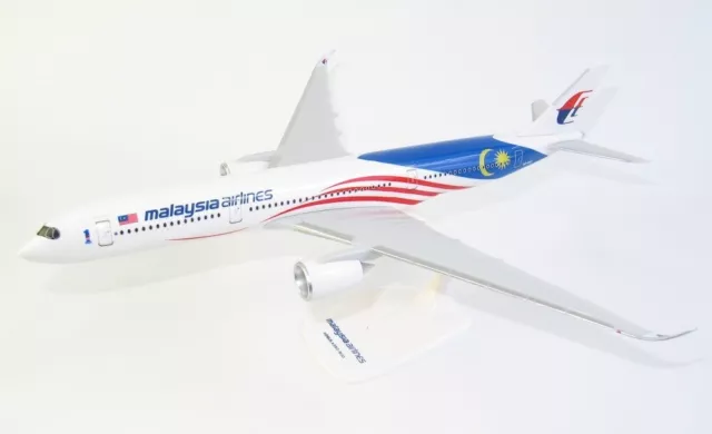 Malaysia Airlines Airbus A350-900 PPC 1:200 Scale Plastic Snap Fit Model