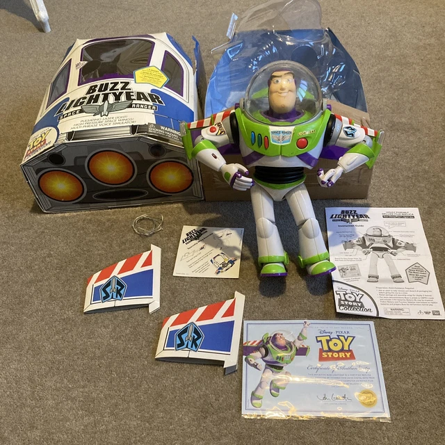 TOY STORY SPEAKING Buzz Lightyear Signature Collection Action Figure + Box/Cert £85.00 PicClick UK