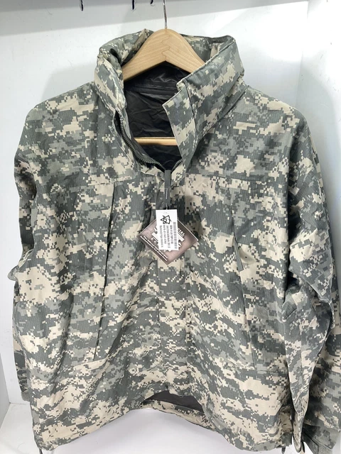 Military ACU Extreme Wet Cold Jacket Parka ECWCS Gen III L6 Goretex Small Short
