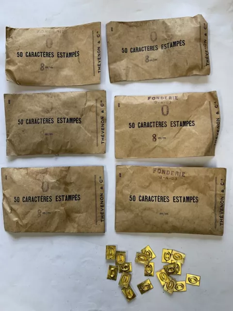 Lot de 300 caractères estampés / lettres O en relief en laiton - 14 x 9 mm-Neufs