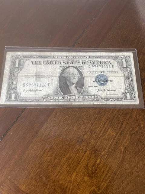 ✔ One 1935  F Blue Seal $1 Dollar Silver Certificate Old US One Dollar Bill