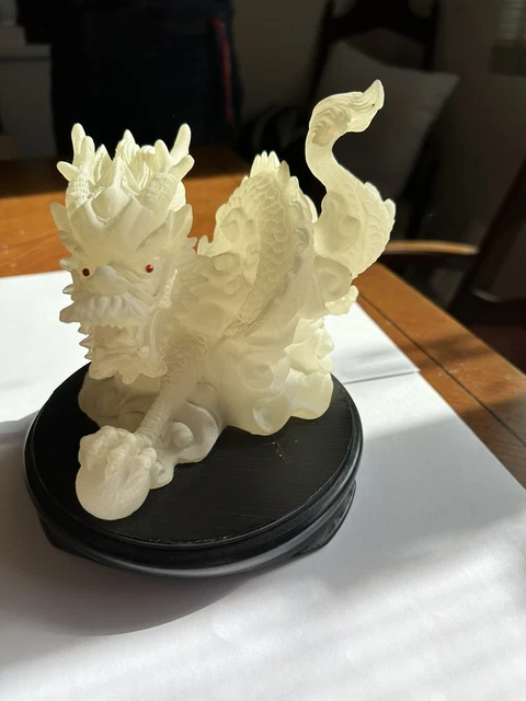 Noble Rare White Chinoiserie Blanc de Chine Mantle Imperial Temple Dragon