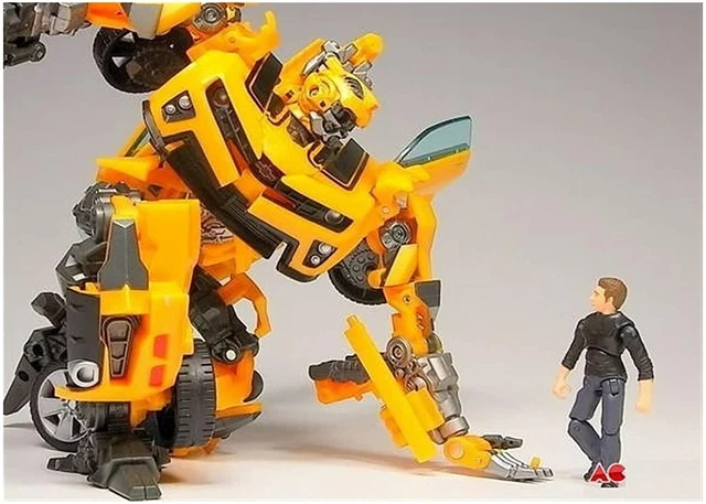 TRANSFORMER STUDIO SERIES Deluxe Bumblebee Revenge of the Fallen Action ...