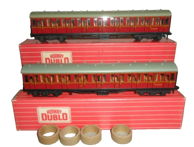 HORNBY DUBLO 4083 Br Suburban Coaches *Compensating & Non-Compensating ...