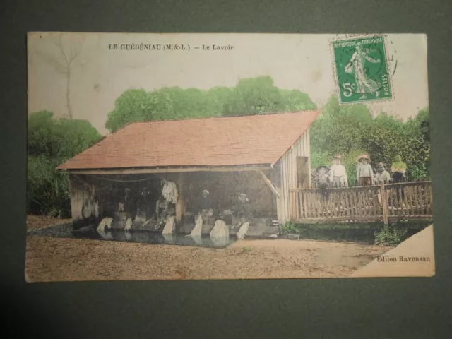 cpa carte postale Le Guédéniau Maine et Loire le lavoir