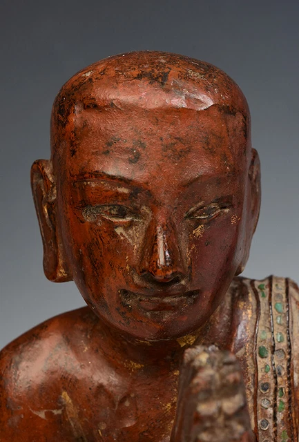 19th Century, Mandalay, A Pair of Antique Burmese Wooden Seated Disciples 2