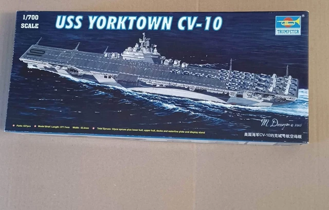 PORTE AVIONS USS CV-10 YORKTOWN. Maquette de bâtiment de guerre
