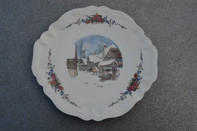 plat à tarte à gâteau à oreilles - OBERNAI Sarreguemines H. LOUX - neige Alsace