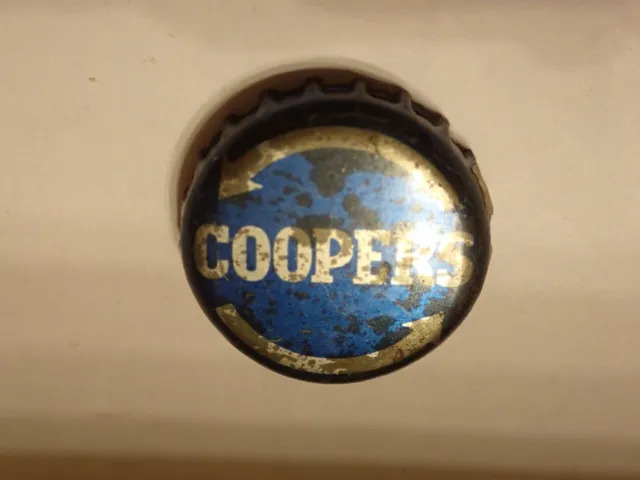 CROWN SEAL BOTTLE CAP COOPERS BEER SOUTH AUSTRALIA GOOD USED CONDITION c1970s