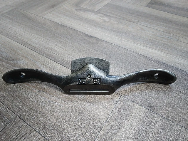 Vintage Stanley No. 51 flat Sole Spokeshave Carpenters spoke shave. 3
