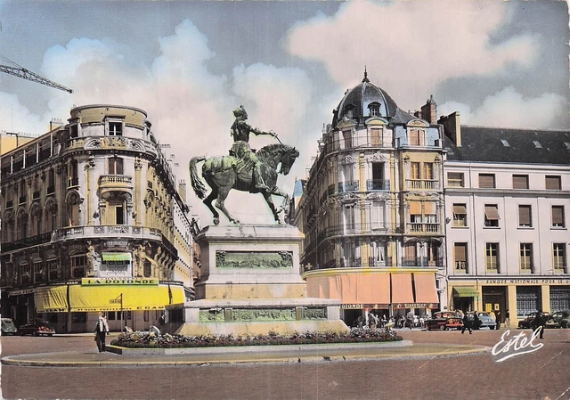 ORLEANS 45 CPA Place Du Martroi And Rue De La République