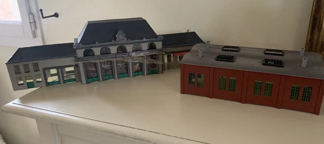 W465 Andre Porte Ho 1/87 maquette diorama train Ref 122C Gare de Neuvy