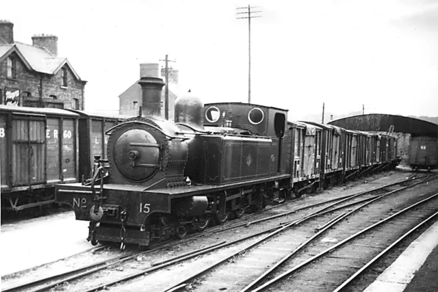 L&LSR, Londonderry & Lough Swilly Railway, Sets of 10 6x4" B+W LLSR photo prints