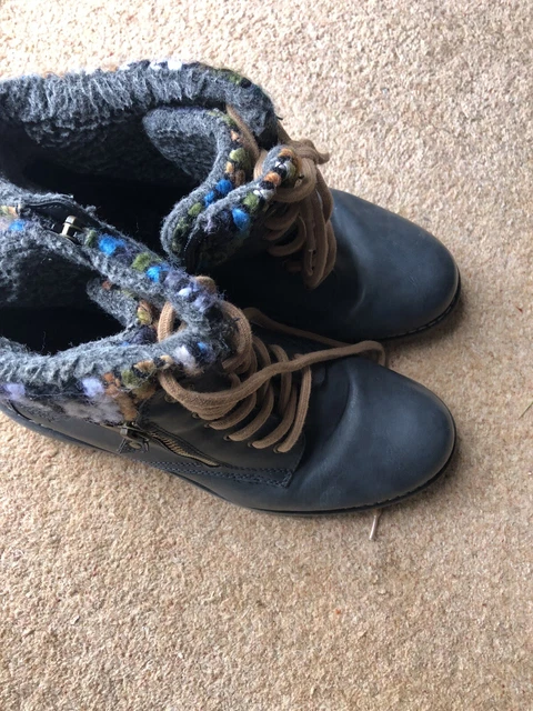 pavers grey ankle boots