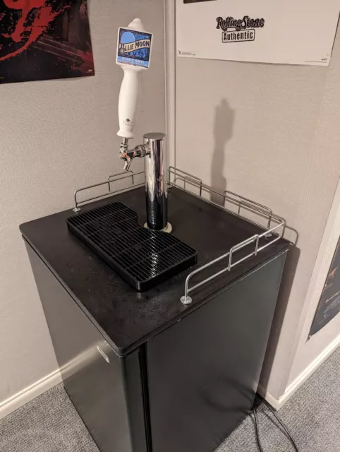 Haier Half Barrel Beer Kegerator - LOCAL PICK UP ONLY