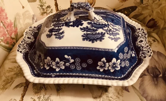 Spode Italian Lidded Vegetable Tureen