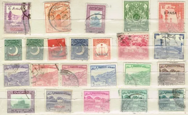 20 Assorted Cancelled Postage sTamps from Pakistan (13-445)