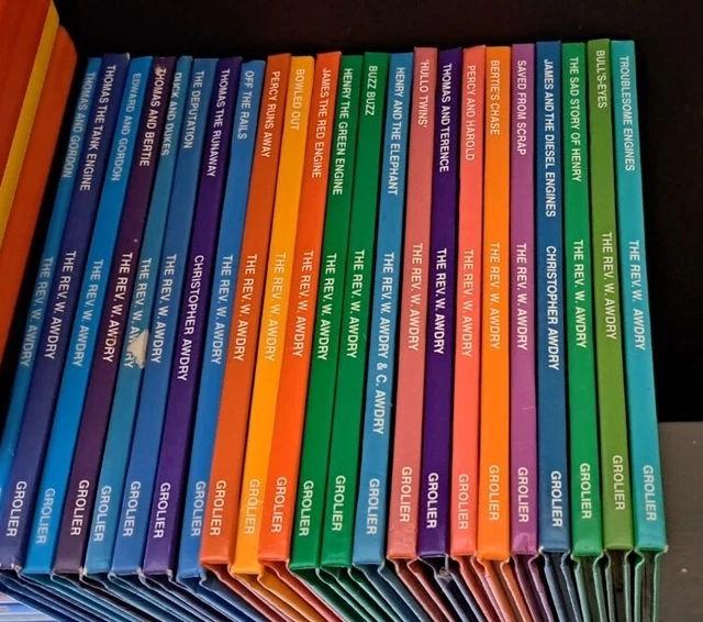 THOMAS THE TANK ENGINE BOOK CLUB Grolier - 23 x Hardback Book Bundle ...