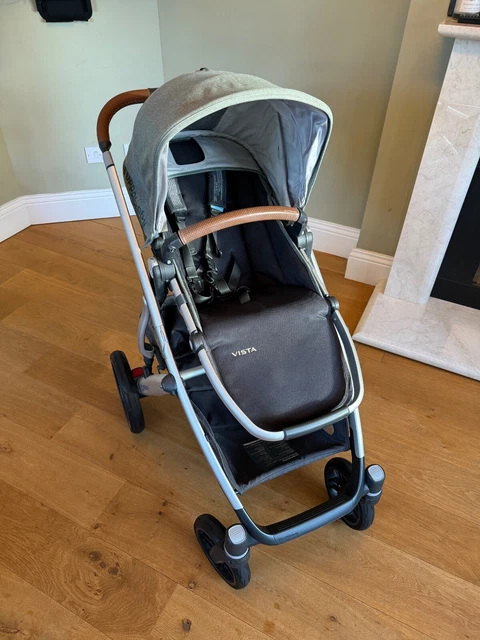 Uppababy Vista Stroller and Bassinet in Green, Read description, unused chassis 2