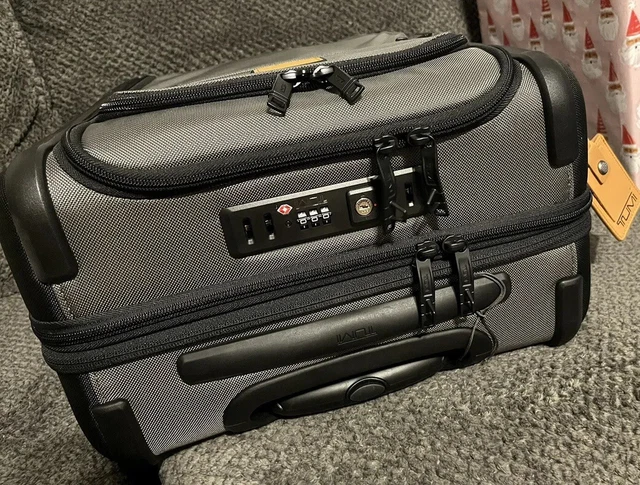 Tumi Alpha 3 Continental Carry On Luggage Dual Access 6