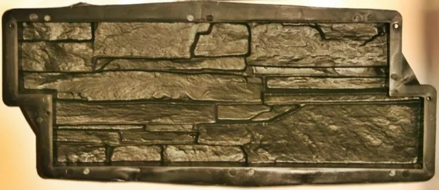 Uno stampo per clinker da parete, struttura in ardesia a cinghia 310/1