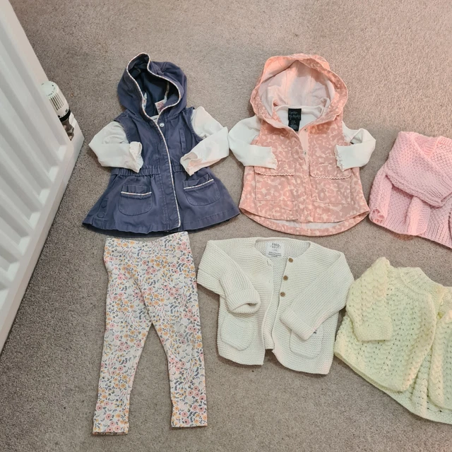 Pacchetto vestiti bambina 9-12 mesi in perfette condizioni 3