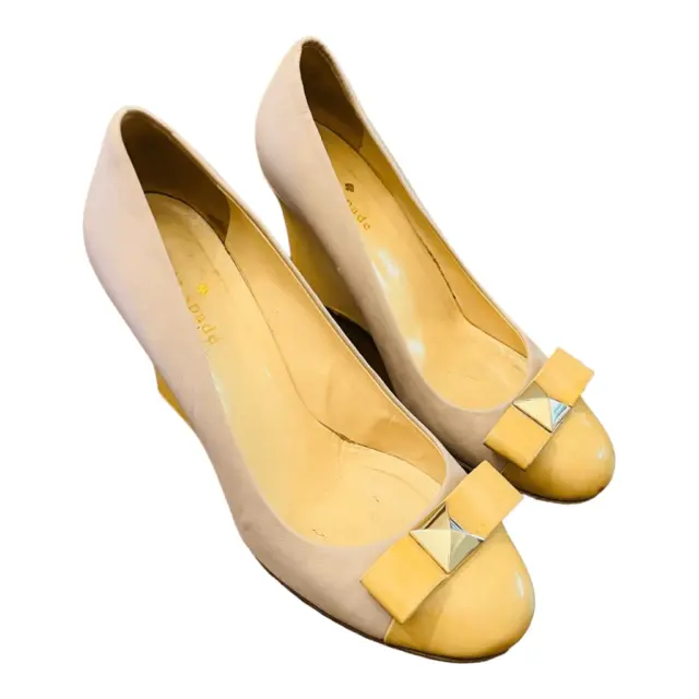 Kate Spade New York Patent Leather Wedge Heels with Bow Accent Size 6.5 tan nude