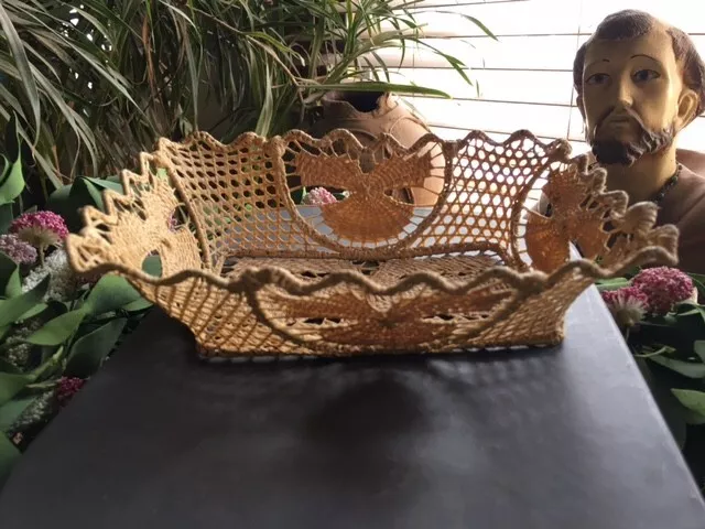 Vintage Delicate Lace Weave Basket