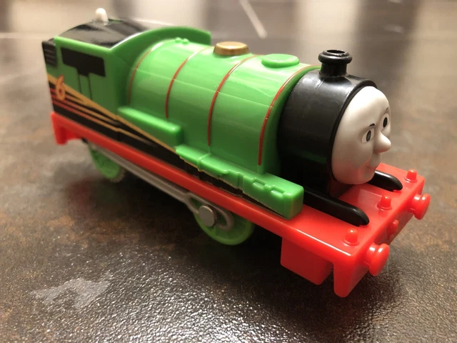 THOMAS & FRIENDS Trackmaster Motorized PERCY Tank Engine Train Green ...