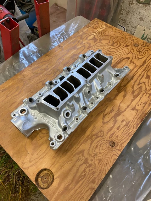 Upper Intake Manifold W/Gaskets For Ford E-Series F-Series Pickup Truck 5 4l V8