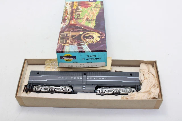 HO Scale Athearn 3363 VTG NYC New York Central  ALCO PB1 Diesel Dummy