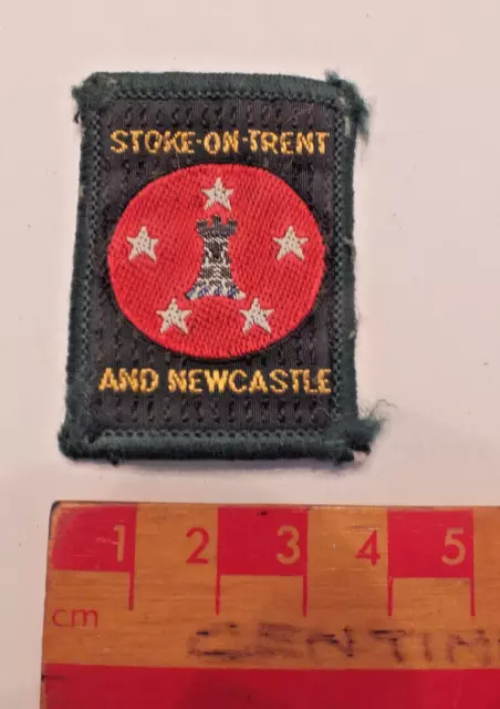 Vintage Boy Scouts Stoke & Newcastle District County Area Badge (R)