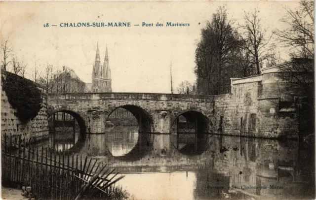CPA CHALONS-sur-MARNE - Pont des Mariniers (742395)