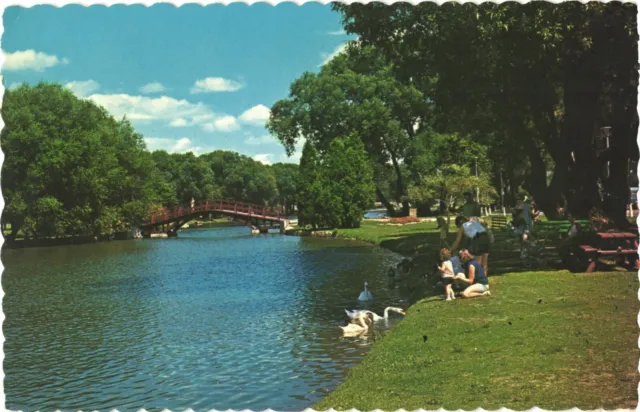Footbridge On Avon River, Festival Theatre, Stratford, Ontario, Canada Postcard