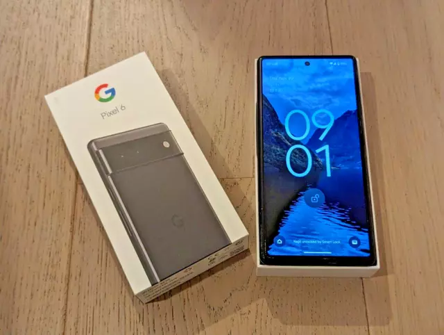 Google Pixel 6 - 128GB - Stormy Black (Unlocked)