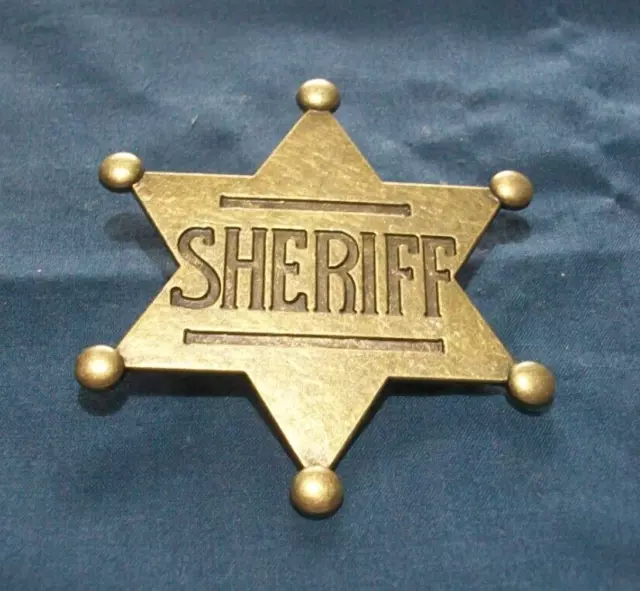 Sheriff Badge Bronze Colour Metal Badge Old West Cowboy Costume Prop Badge 6.7cm