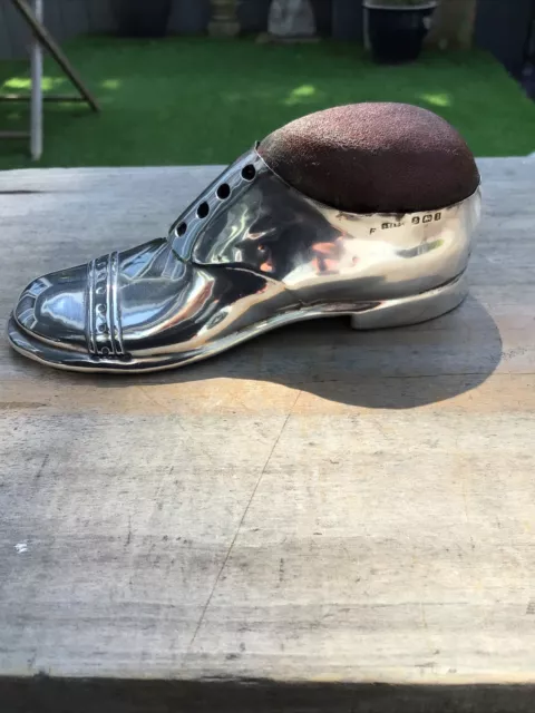 ANTIQUE EDWARD VII  SILVER LARGE SHOE SHAPED PIN CUSHION BIRMINGHAM 1910c