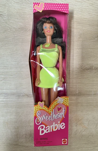 NEW 1997 "SWEETHEART" BARBIE DOLL - BRUNETTE IN YELLOW DRESS - Kira - SEALED