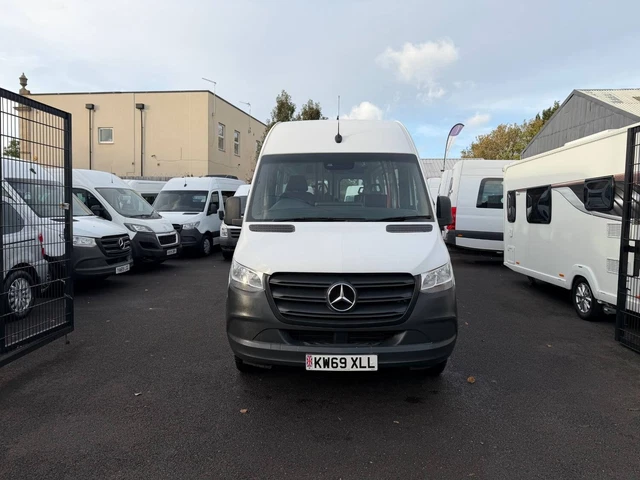 2020 MERCEDES-BENZ SPRINTER 2.1 514 CDI TL17 Tourer Double Cab 5dr ...